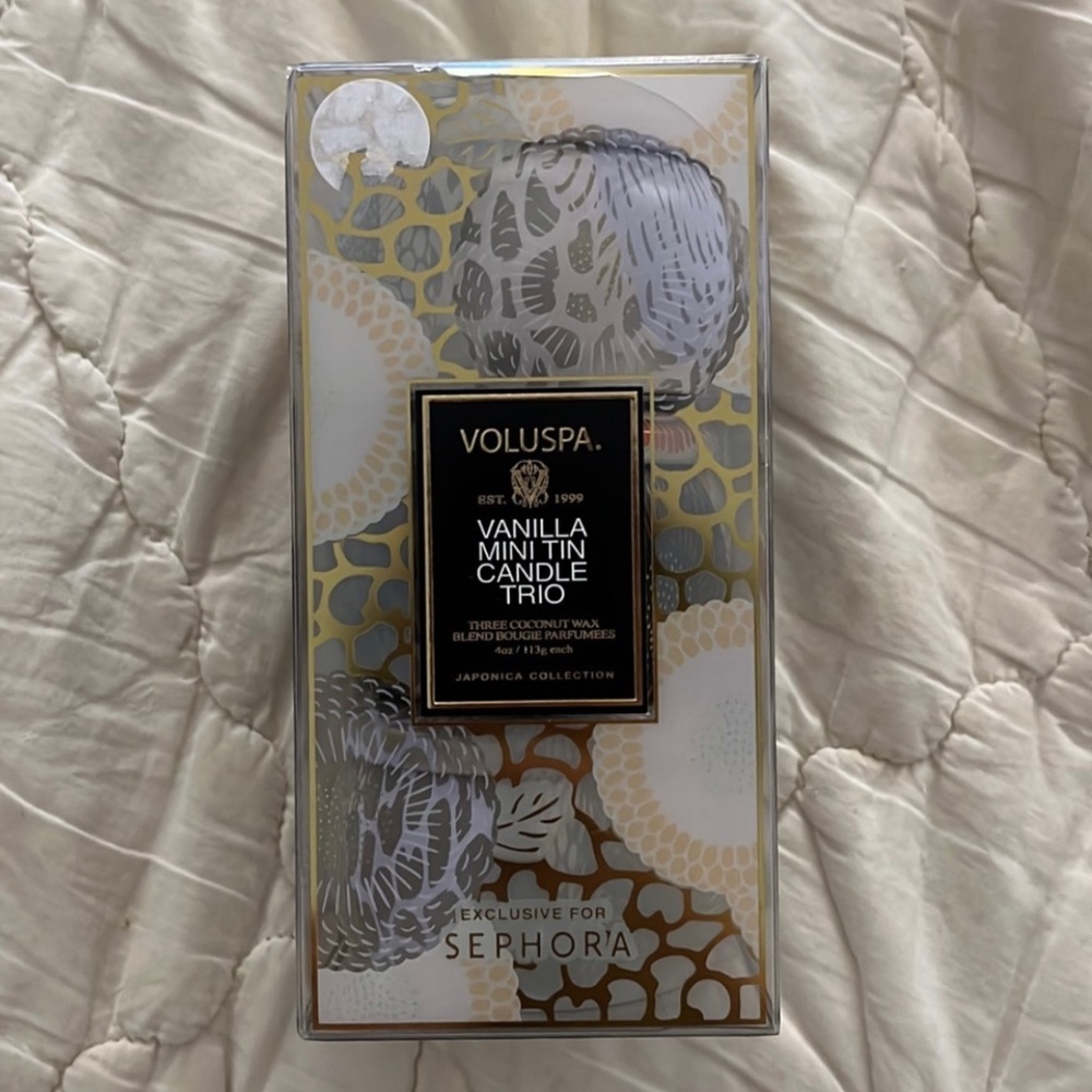 Voluspa vanilla mini tin candle trio
